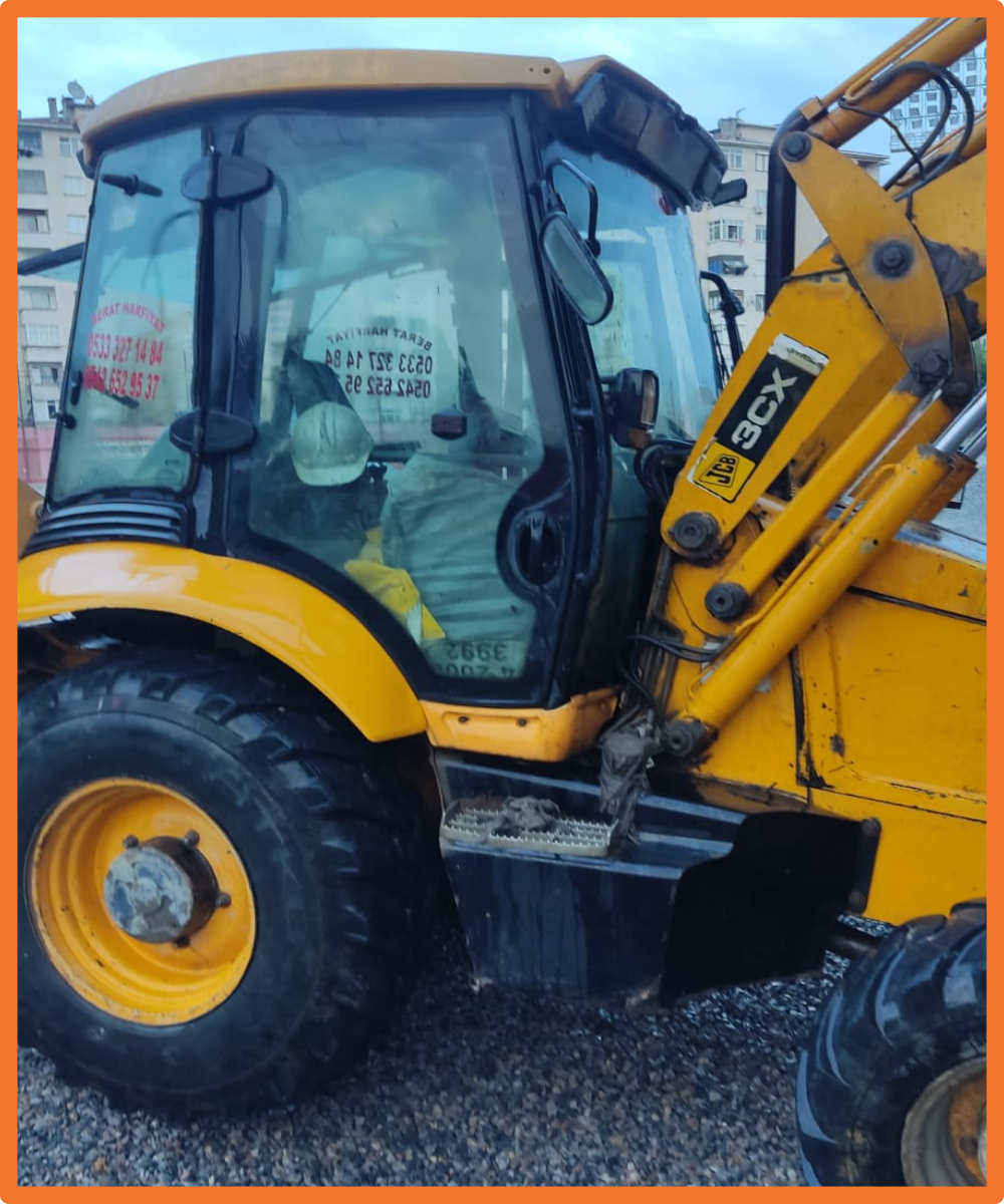 Kiralık JCB 1cx - 4cx Kepçeler